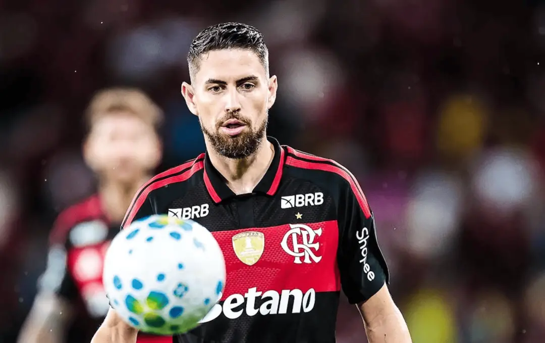 Flamengo aprovou a reforma estatutária na 3ª feira, com 643 votos favoráveis, profissionalizando a gestão do clube. A s…