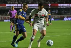 São Paulo empatou em 1 a 1 com o Boca Juniors no MorumBis e fica fora da Sul-Americana. A expectativa de virada não deu…