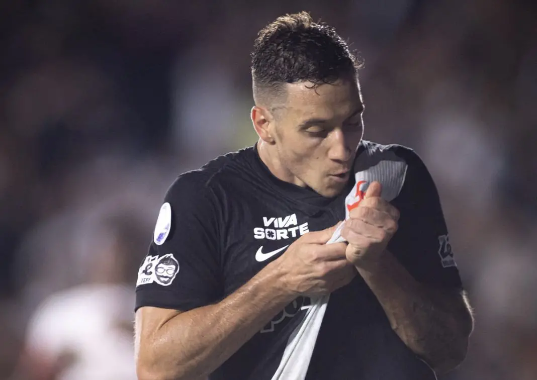 Vasco bate Santa Fe por 2 a 0 no São Januário, avançando pra semifinal da Sul-Americana. Acho importante que o time sig…