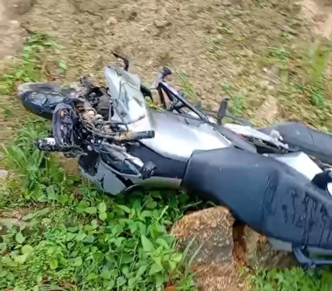 Angra dos Reis teve um óbito na Rio Santos com acidente entre carro e moto na manhã de quarta. A interdição temporária …