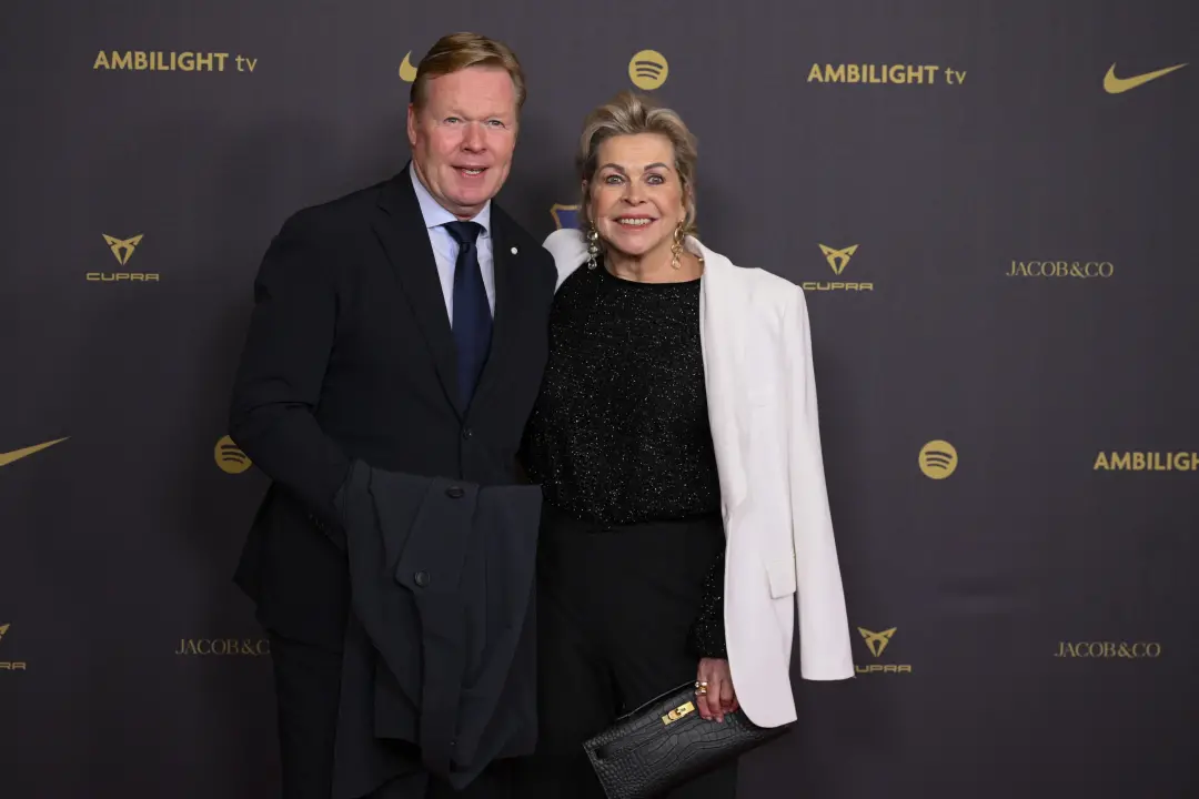 Bartina Koeman, esposa do exjogador Ronald Koeman, faleceu aos 65 anos em Países Baixos devido a câncer de mama. Um mom…