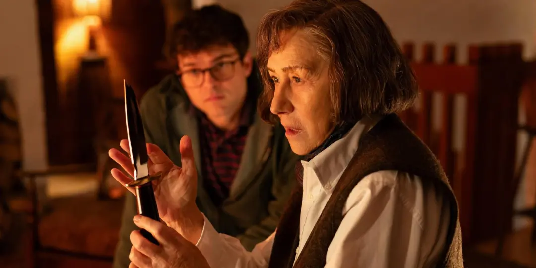 Helen Mirren no thriller A Talent for Murder na TIFF. O filme tem uma premissa inteligente de história dentro de outra,…