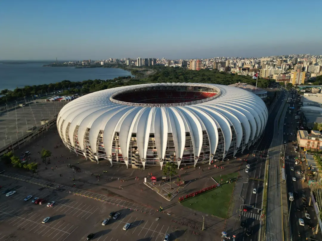 Porto Alegre recebe a Selecao Brasileira Feminina contra a Argentina no Beira Rio dia 10 de outubro. É bom ver o futebo…