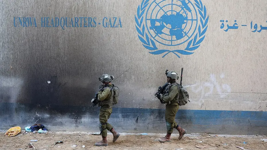 Relato sobre mais de 100 funcionários antigos e atuais da UNRWA seriam investigados por laços com o Hamas. Um relatório…
