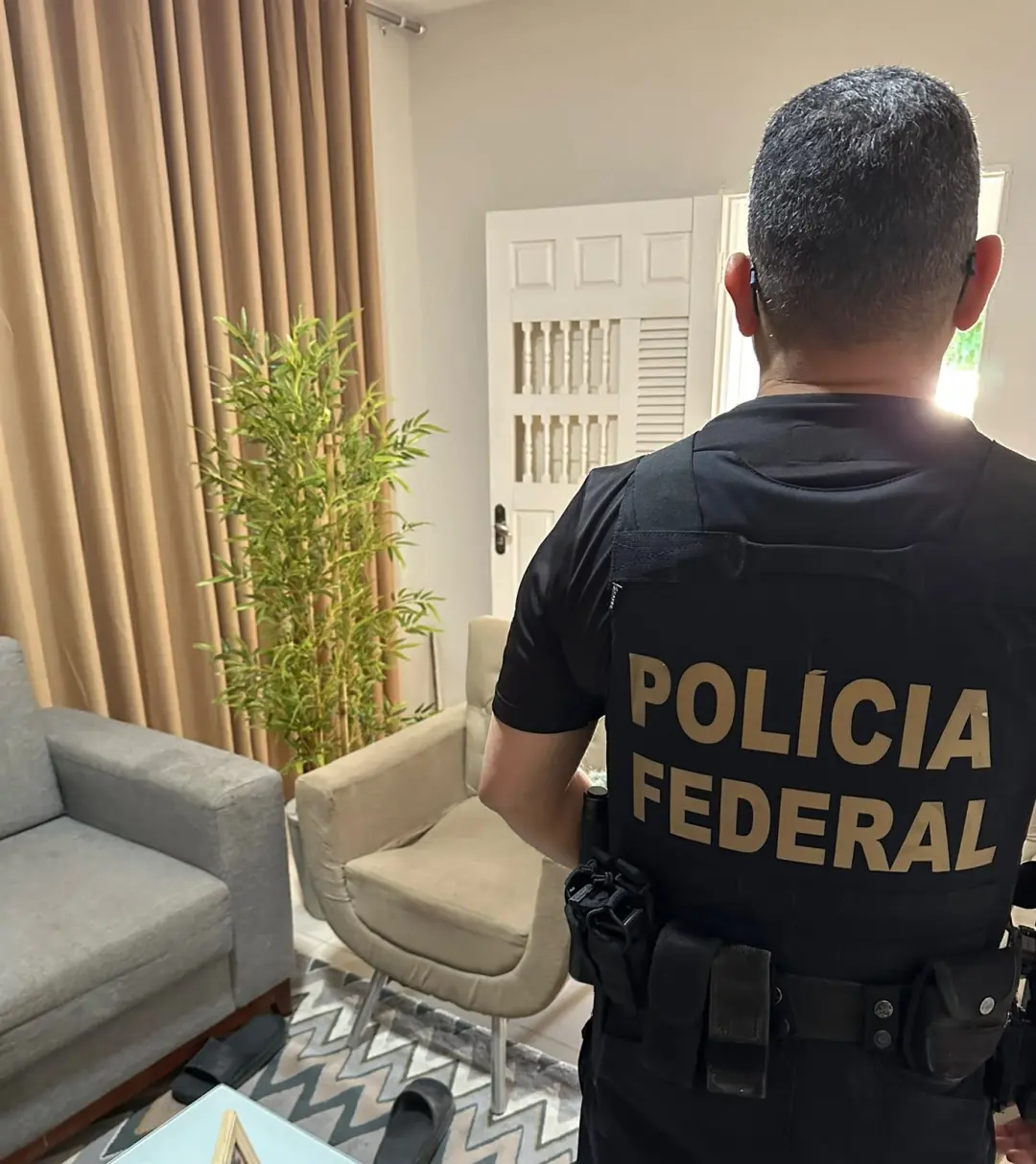 Em Monteiro, PB, um homem de 23 anos morreu após bater sua motocicleta em um cavalo na BR-412. É um acidente triste que…