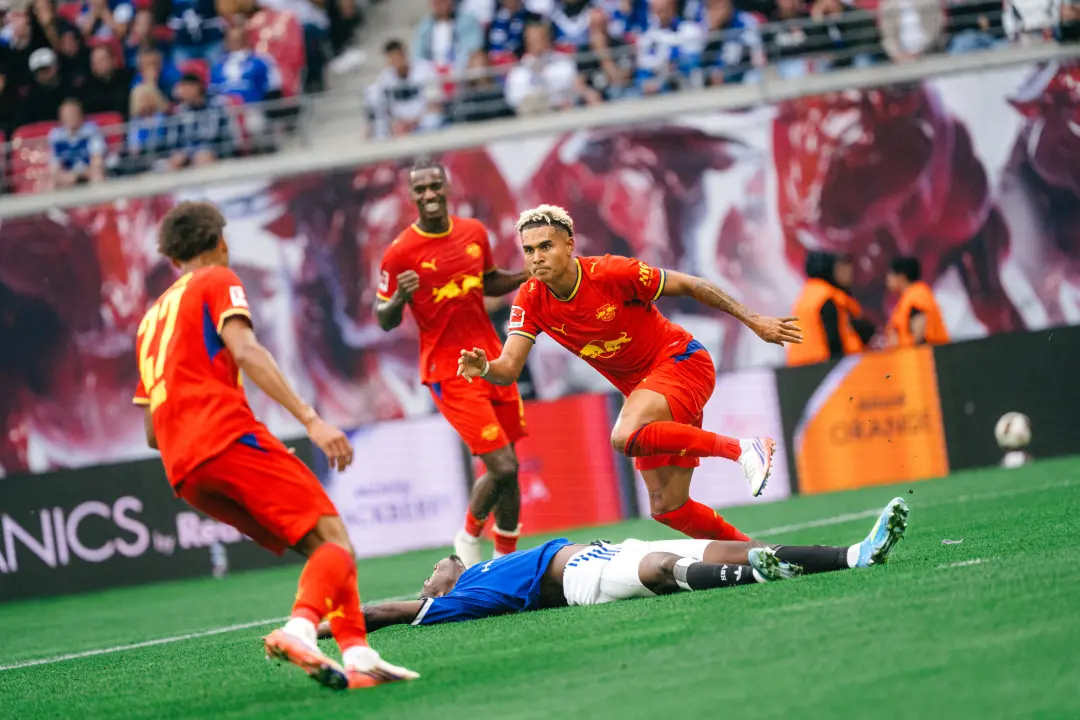 RB Leipzig tem nove gols nos primeiros jogos, melhor que o ano passado, e o Leverkusen tem o Patrik Schick marcando em …