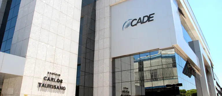 Cade aprovou a compra do Banco Travelex pelo grupo StoneX sem restrições. A transação permite ao StoneX expandir serviç…