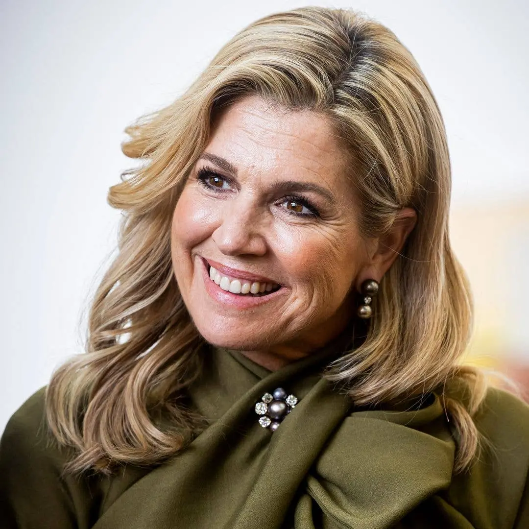 Queen Máxima chegou no Prinsjesdag dia 15 de setembro com um adereço de cabeça bem chamativo, algo que volta ao foco de…