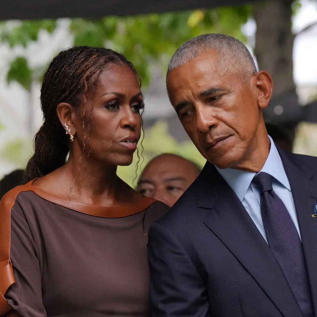 Barack e Michelle Obama prestaram homenagem ao cão Sunny, que faleceu no dia 15 de setembro. É um lembrete de como a pr…