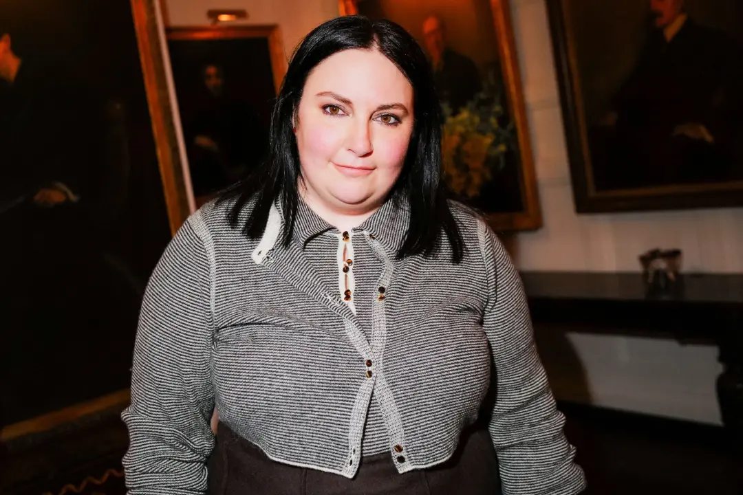 Lena Dunham e Luis Felber receberam o primeiro bebê por substituta, estando atualmente nos Estados Unidos. É um process…
