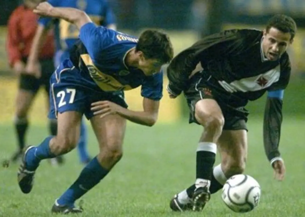 Vasco e Boca Juniors vão se encontrar de novo em 25 anos, o último duelo foi em 2001 pela Copa Mercosul. É interessante…