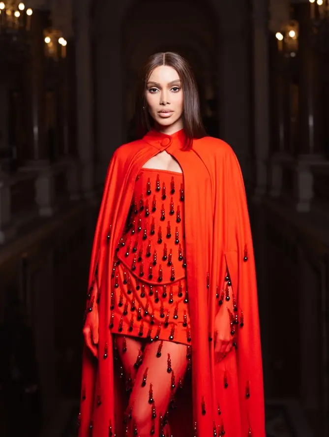 Paris Fashion Week. Anitta desfila na passarela do Le Défilé pela terceira vez consecutiva. É um palco que valoriza a e…