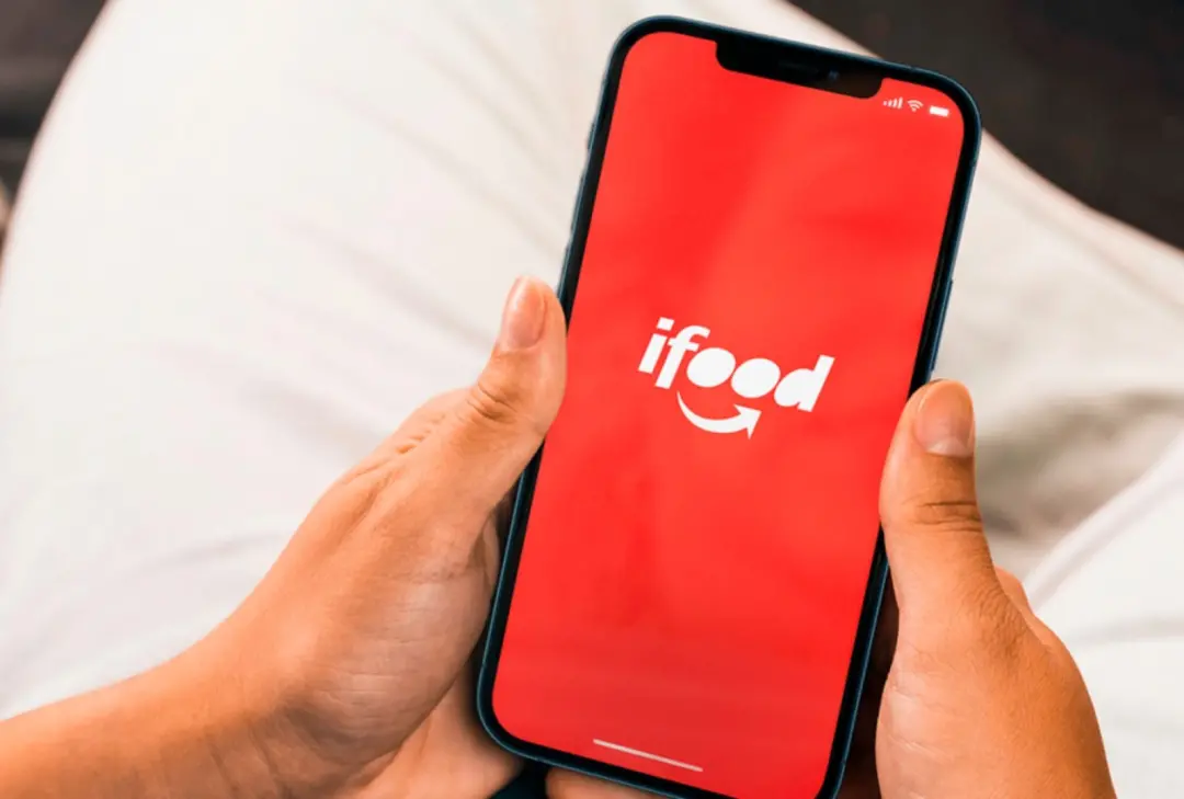 R$ 24 bilhões de investimento do iFood no Brasil para o ano fiscal de 2026 a 2027. Esse aumento de 41% mostra que a pla…