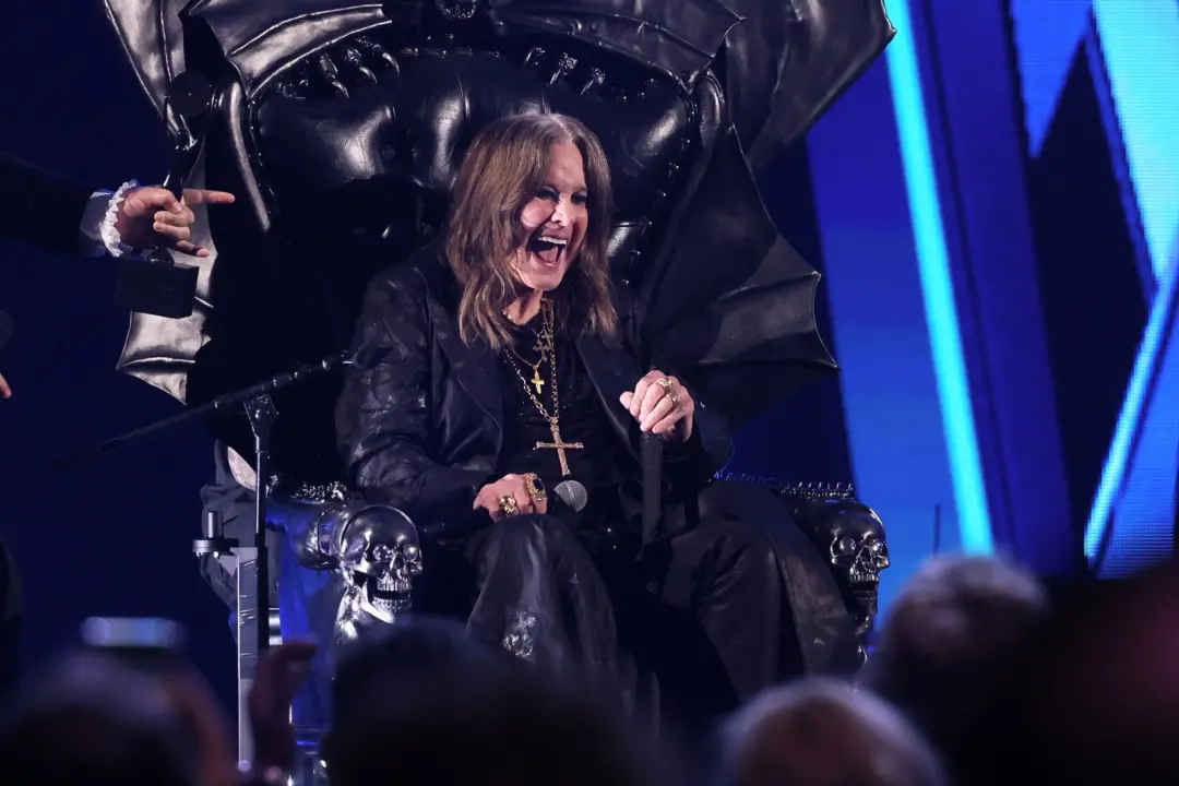 Ozzy Osbourne e o Black Sabbath teram seu show de despedida gravado para a tela grande, com mixagem em surround para da…