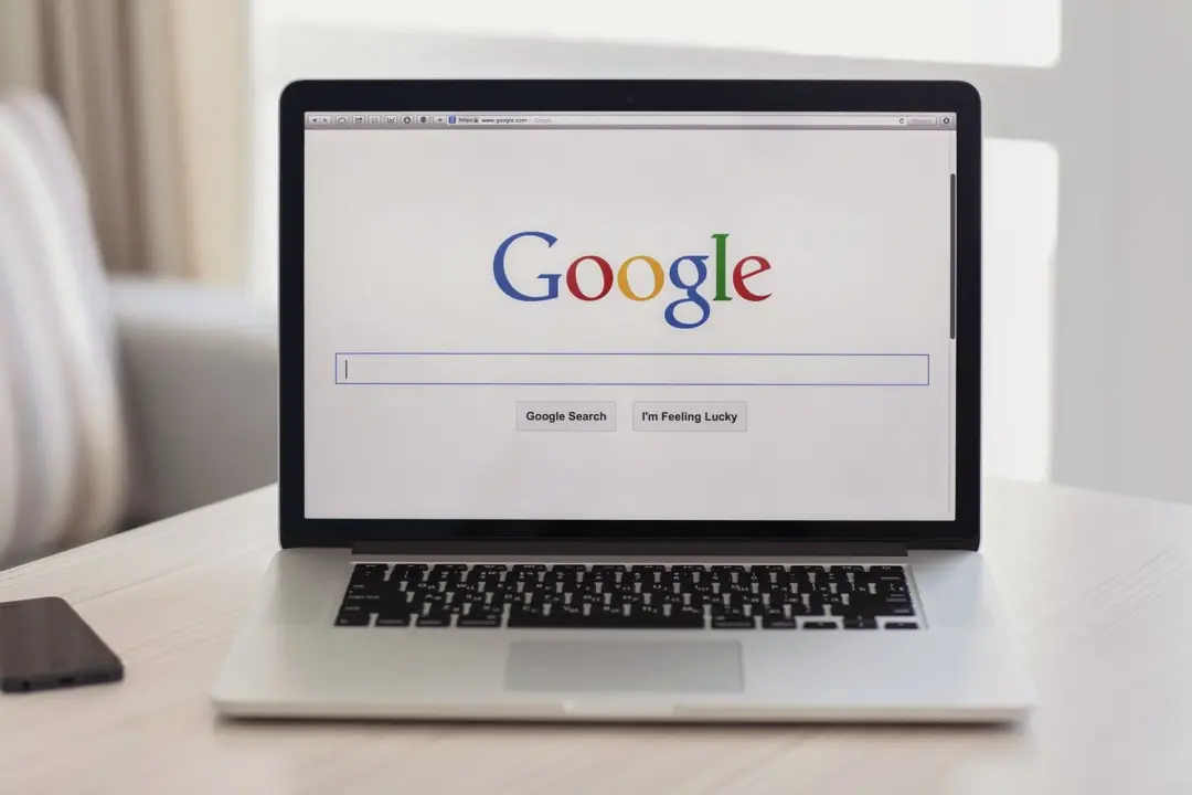 Internet passou da TV em verba publicitária no primeiro semestre de 2026, com 5,62 bilhões de reais, contra 5,61 bilhõe…