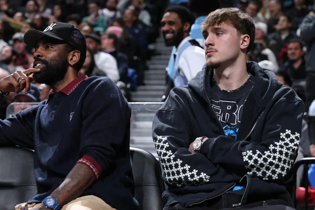 Dallas Mavericks caindo para a 17ª posição no ranking de poder futuro de três anos da ESPN. Isso mostra incerteza sobre…