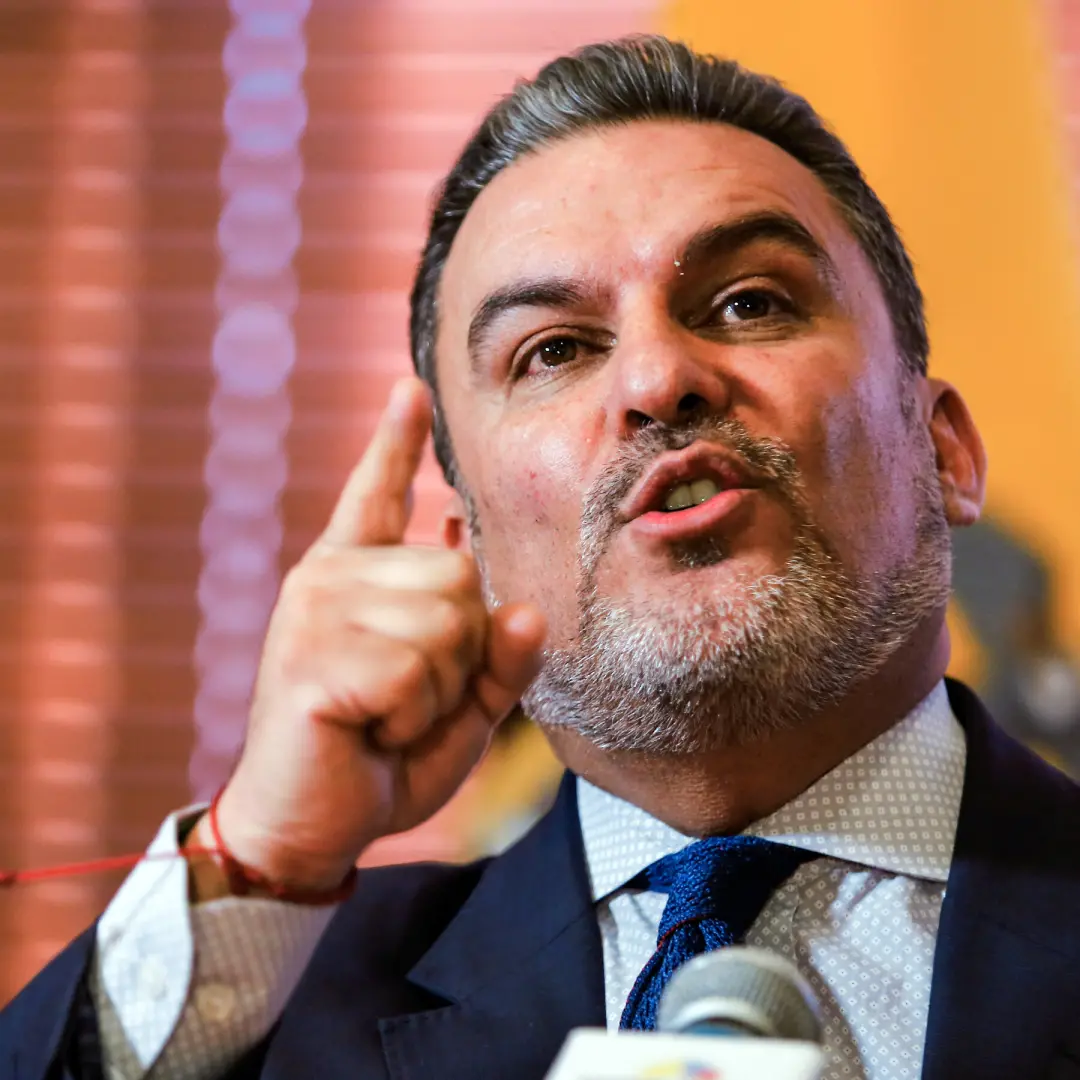 Remoção de José Serrano, crítico do presidente Daniel Noboa, tá acontecendo nos tribunais de imigração dos EUA. A forma…