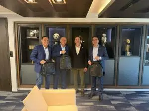 Gamarra é trunfo do Corinthians para se aproximar da Conmebol. A aproximação da equipe com a Conmebol mostra que a gest…