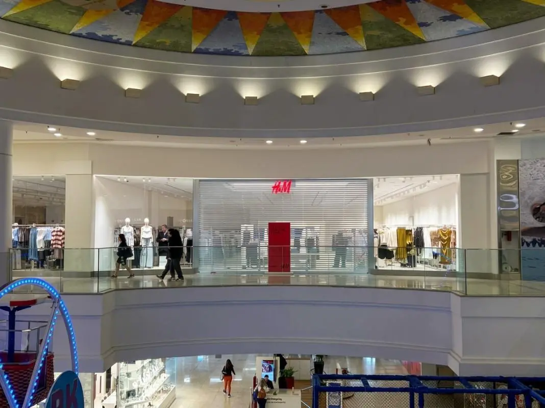 NorteShopping recebe a maior loja da H&M no Rio, com 4 mil metros quadrados. Um espaço grande assim na Zona Norte mostr…