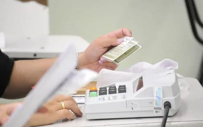 Até seis dias de folga remunerada podem ser solicitados por mesários convocados para as eleições de 2026, sendo dois di…