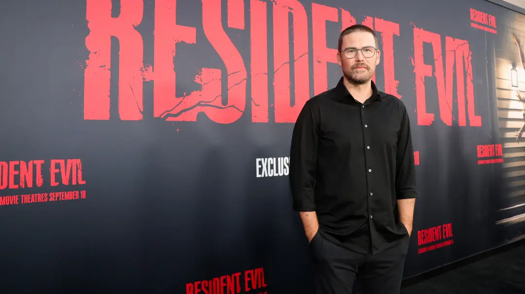 Zach Cregger vai fazer um reboot de Resident Evil depois de Weapons. Ele fala que duvida voltar para a comedia. Mudança…
