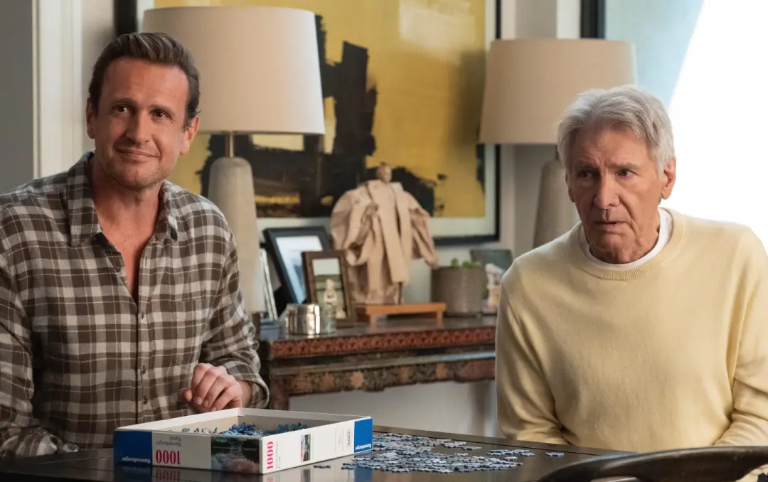 Mindy McKoin processa a Warner Bros TV alegando roubo de salário e assédio sexual. É grave ver essas denúncias por dent…