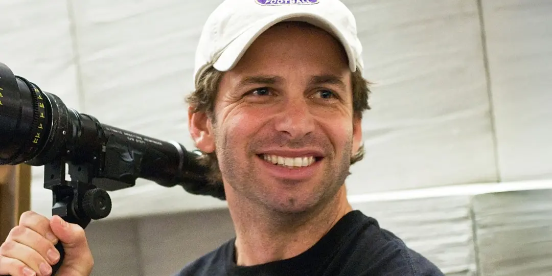 Zack Snyder vai adaptar um romance de 83 anos, popular como Harry Potter. Concordo que adaptações grandes precisam de c…