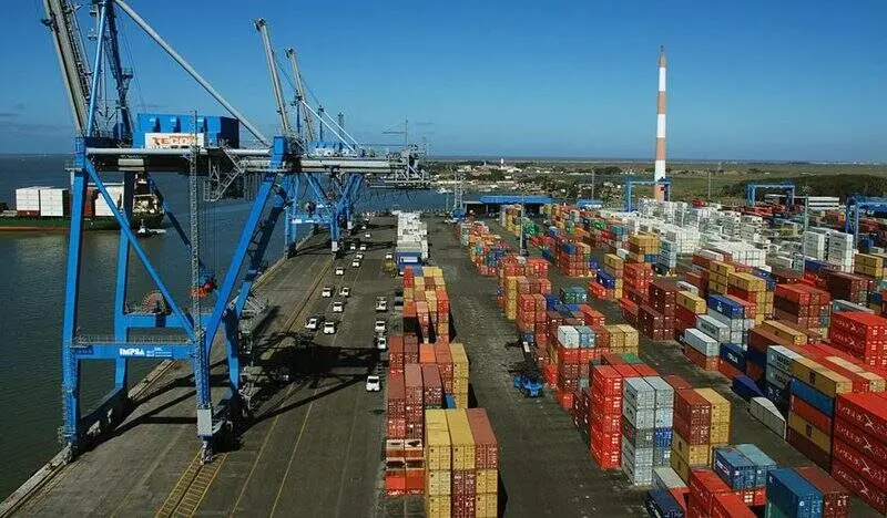 Exportações da indústria gaúcha cresceram 19% em agosto, totalizando US$ 1,5 bilhão. O crescimento mostra que setores c…