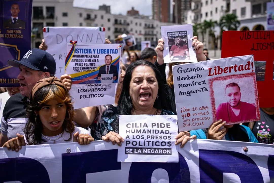 Venezuela. Investigadores da ONU alertam que apesar de melhorias limitadas, o aparato repressivo do país continua intac…