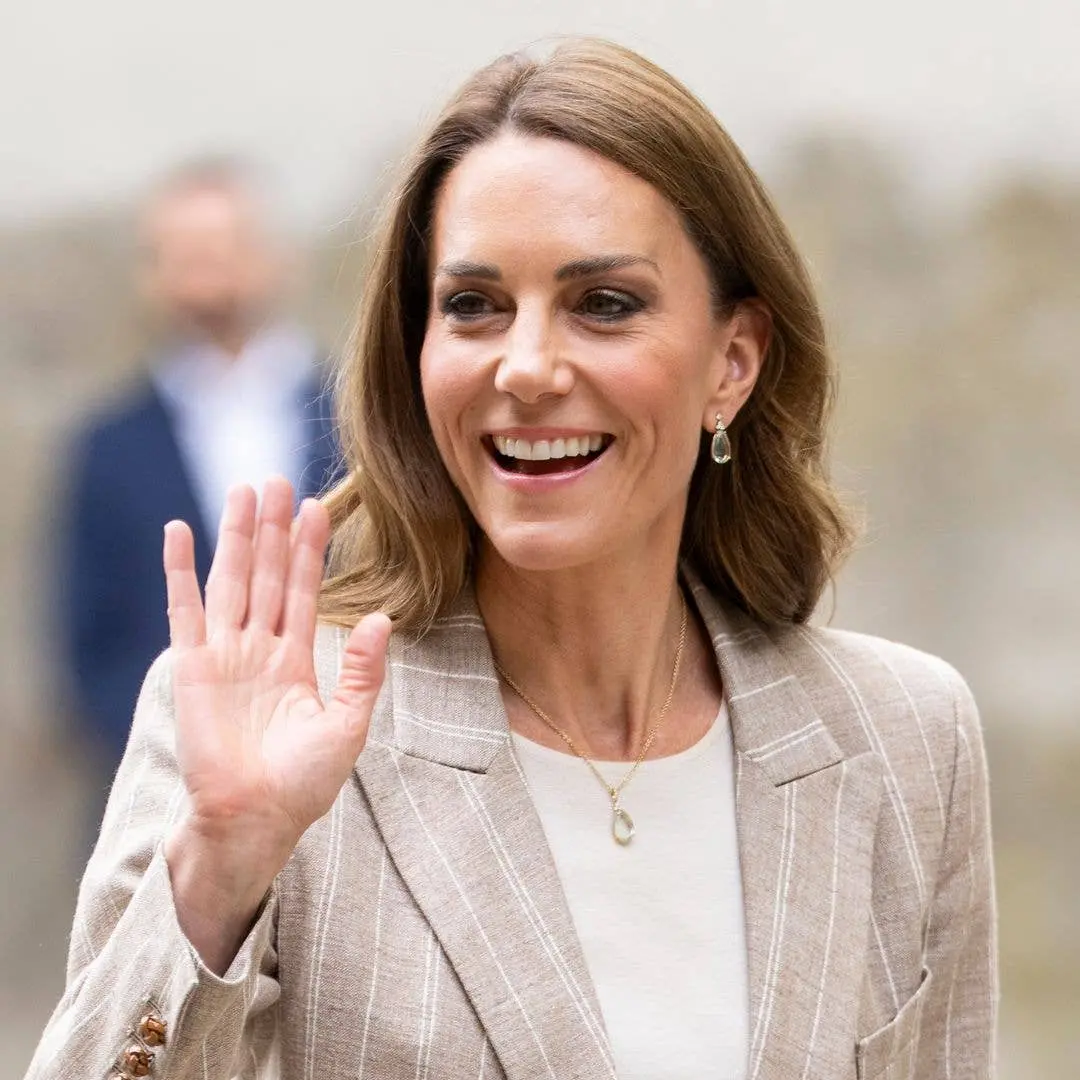 Kate Middleton e Camilla, royals com tatuagens escondidas, mostraram arte corporal ao longo dos anos. É uma forma sutil…