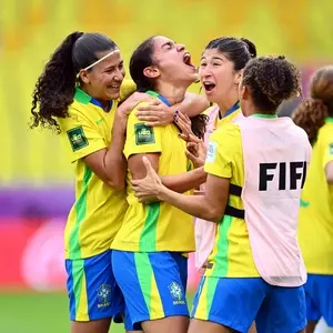 Brasil vence os Estados Unidos nos pênaltis e segue nas quartas da Copa feminina sub-20. É um resultado que mostra a fo…