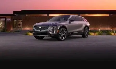 Cadillac entra no Brasil com SUVs elétricos Lyriq e Vistiq, com preços iniciando em R$ 820 mil. O lançamento reforça a …