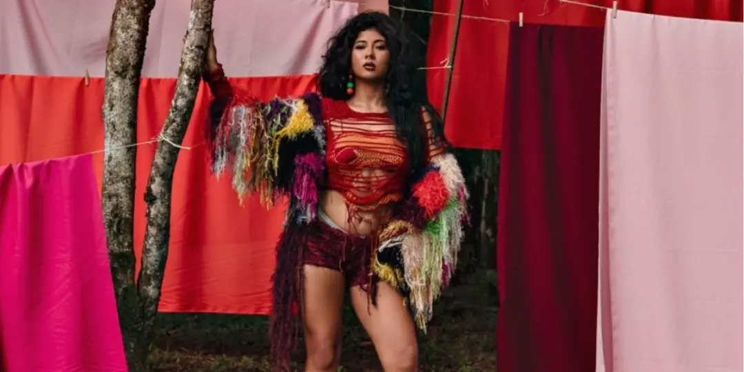 Zayanara, Anitta e outros brasileiros estão entre os indicados ao Latin Grammy 2026, com Zayanara concorrendo em Melhor…