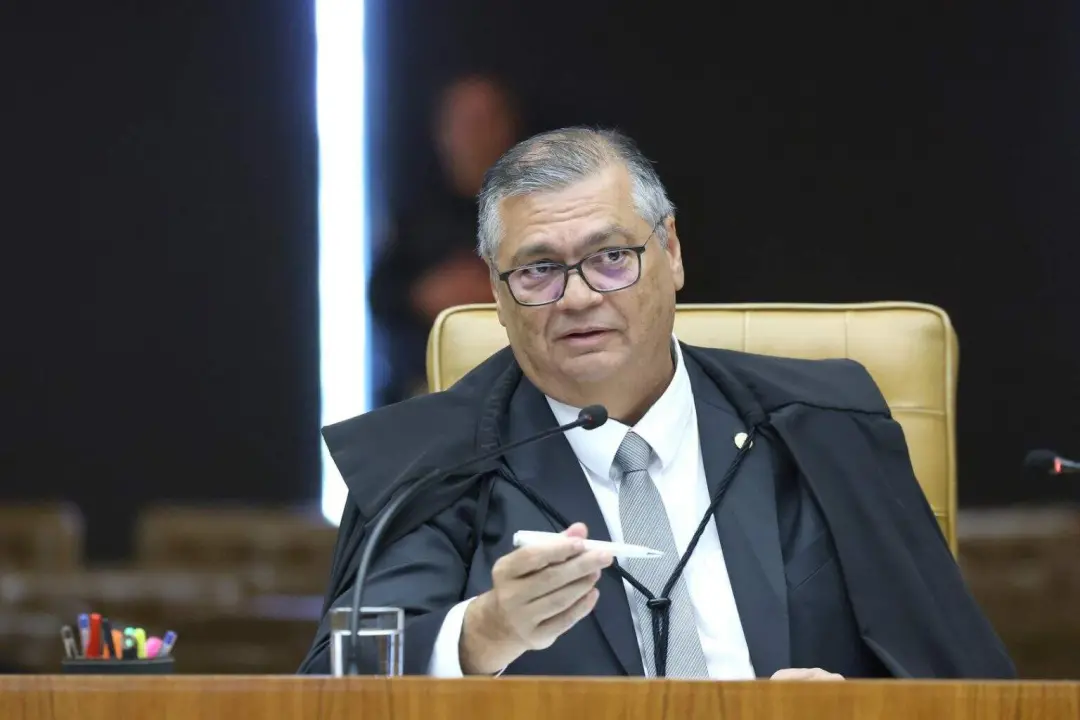 Fala do ministro Flávio Dino sobre a venda de sentença gerou crítica da OAB. A Ordem disse que a declaração generaliza …
