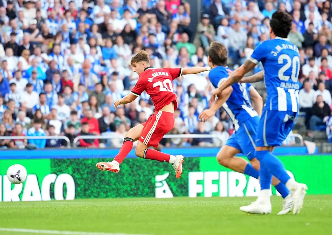 Sevilla chegou aos 13 pontos com o quarto triunfo em seis jornadas após golear o Deportivo em Riazor. O time se mostrou…