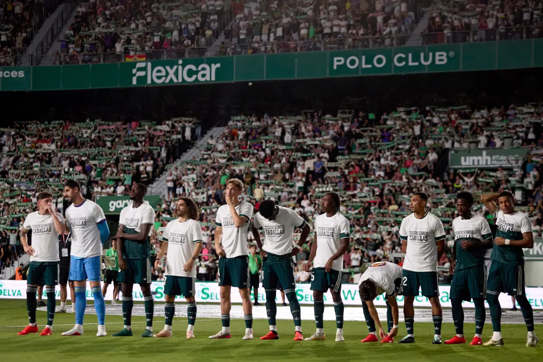 Mbappe falou sobre não usar a camisa em apoio a Ceuta dizendo que queria um gesto com imigrantes. A indústria do futebo…