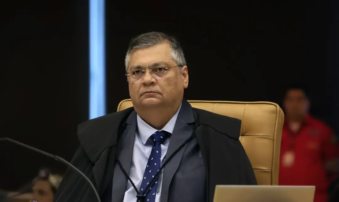 OAB e 27 seccionais manifestaram contrariedade à declaração do ministro Flávio Dino sobre advogados. A Ordem defende qu…