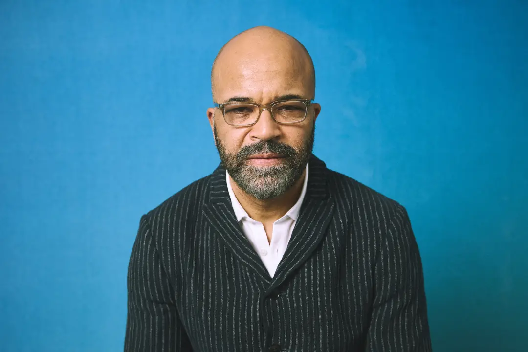 Jeffrey Wright participa de um vídeo de 2 minutos promovendo o jogo do campeonato da Premier Lacrosse League na ABC. A …