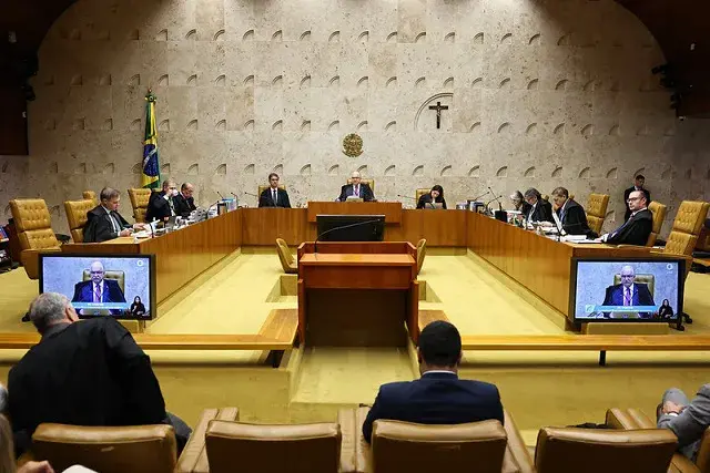 Daniel Vorcaro, personagem central, teve seu interesse crescendo 143% com 11 milhões de visualizações. O grande interes…