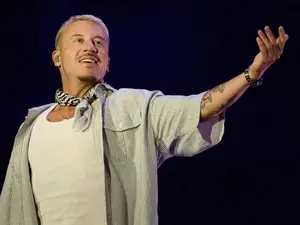 Macklemore doará um milhão de dólares a palestinos após a crise da turnê de Ed Sheeran. É uma atitude que mostra a impo…