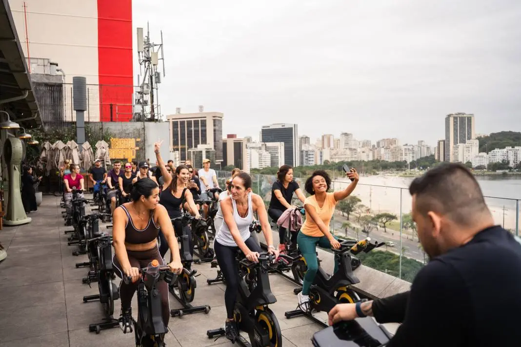 Terraço Botafogo sediará duas aulas de spinning na sexta, com café da manhã depois. É bom ver iniciativas que focam em …