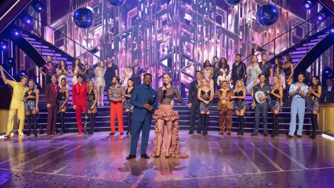 Os números iniciais da terceira temporada do Dancing With the Stars estão bem acima do primeiro debut do ano passado. É…