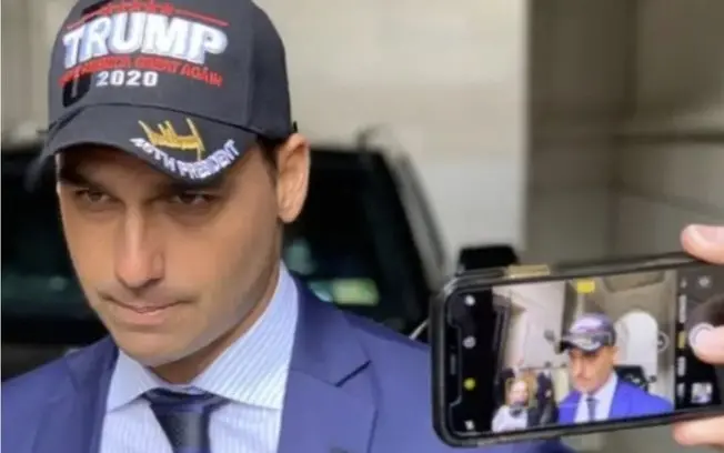 Eduardo Bolsonaro e Paulo Figueiredo pediram sanções aos ministros Moraes, Dino e Gilmar junto à equipe de Trump no Dep…