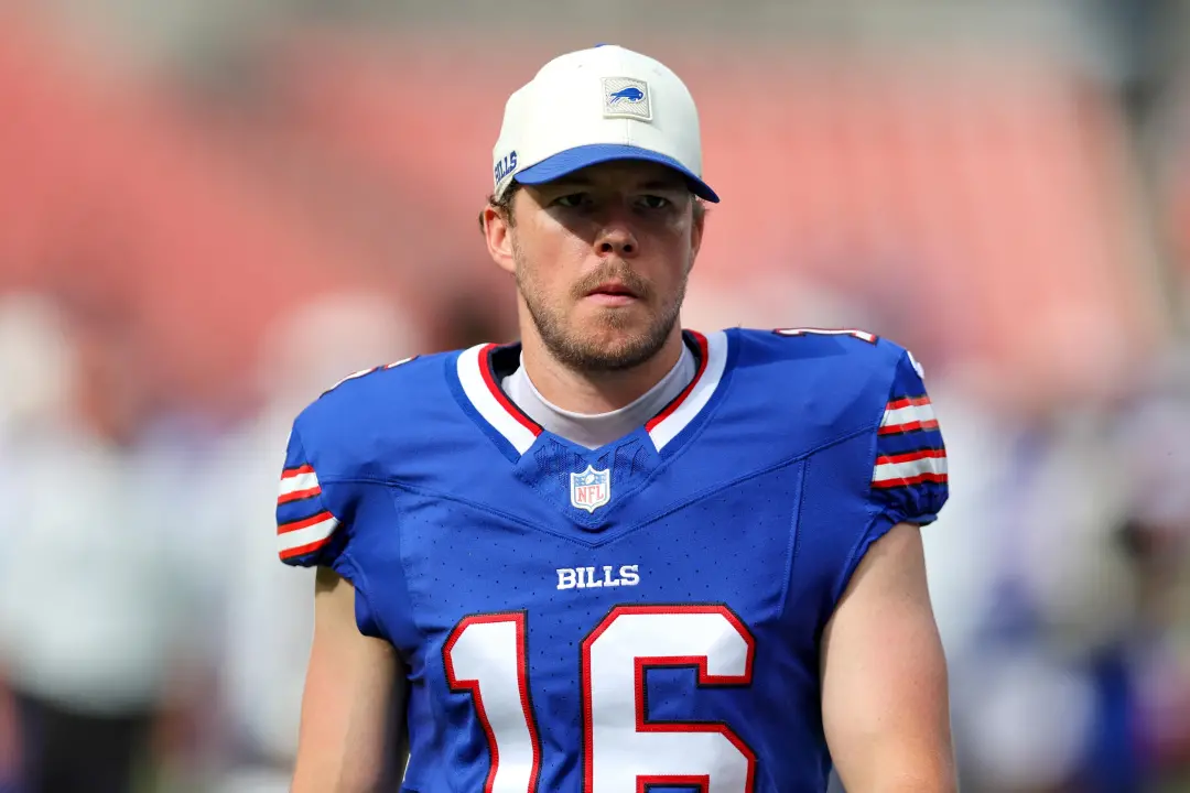 Tyler Bass fez uma reprise no jogo contra os Texans, acertando três field goals e três pontos extras, mesmo com um pequ…