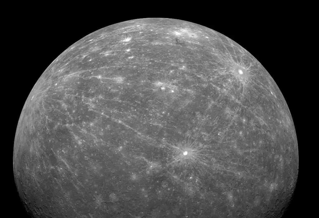 Marte encolhendo, mas mais rápido do que achavam. Cientistas descobriram que a taxa de encolhimento de Mercúrio foi sub…