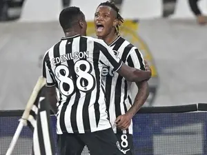 Botafogo vence o Grêmio e encerra jejum de jogos sob os olhos de Tite. Um alívio ver a equipe quebrando a sequência, ma…
