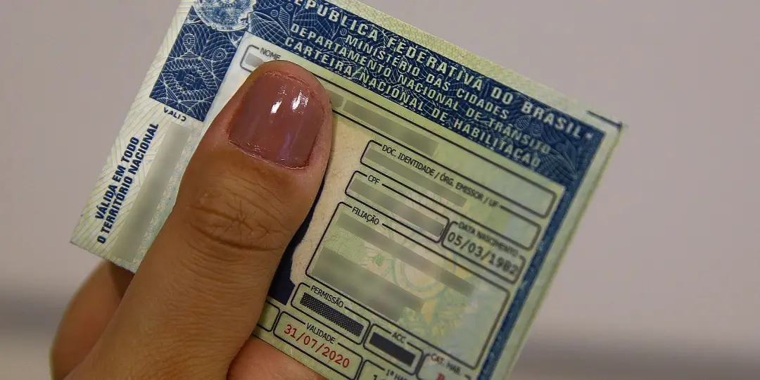 Contran prorroga validade de CNH e ACC até 9 de dezembro de 2026 para quem tinha vencimento entre junho e dezembro. É u…