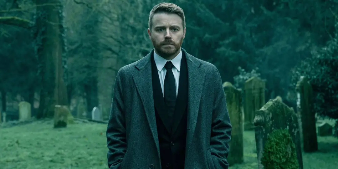 Slough House, a série de romances de espionagem de Mick Herron, já virou um sucesso de crítica e comparado a John le Ca…