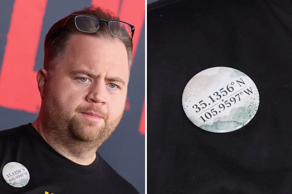 Paul Walter Hauser mostrou um pin com coordenadas do Zorro Ranch em Los Angeles, onde Jeffrey Epstein teve propriedade.…