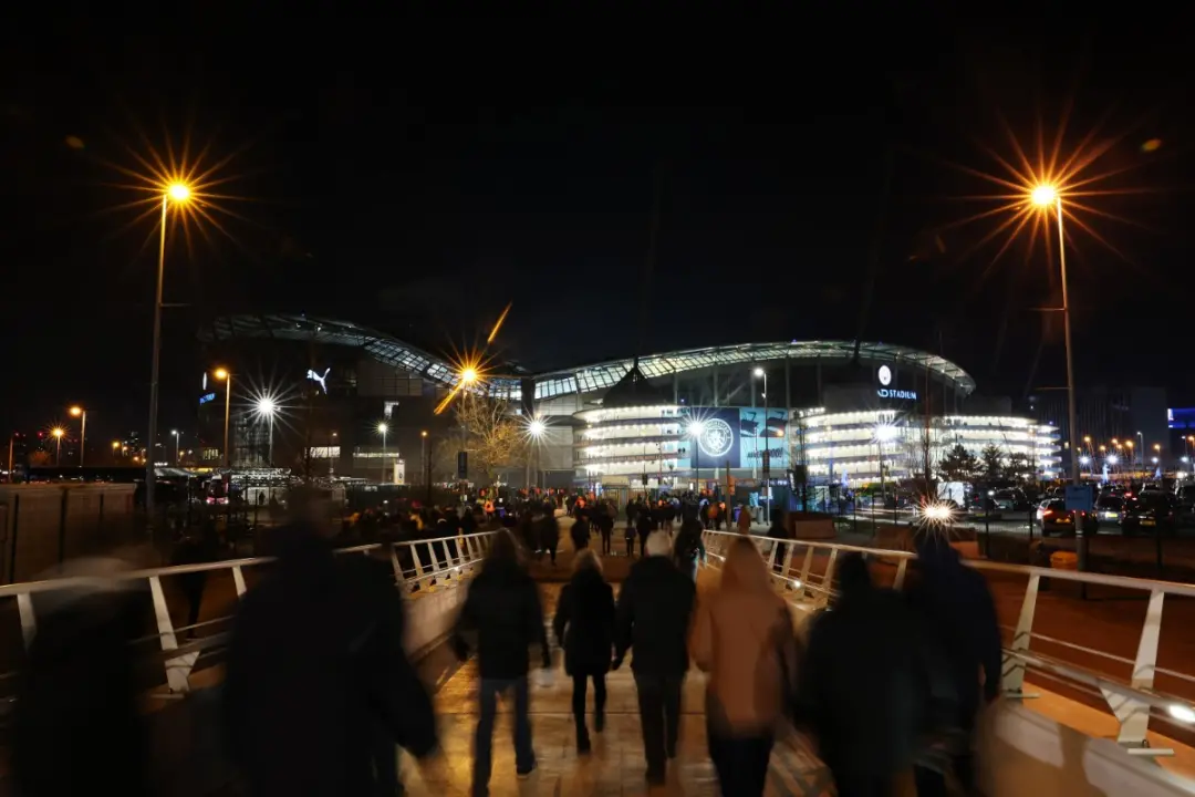 Manchester City enfrenta Norwich City pela Carabao Cup, e Phil Foden não joga por suspensão de três partidas. A rotação…